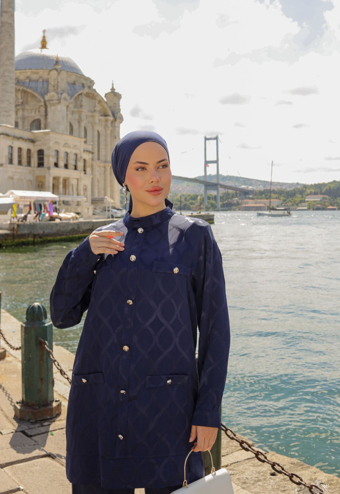 ZİNCİR DESEN JAKAR KUMAŞ TAKIM LACİVERT