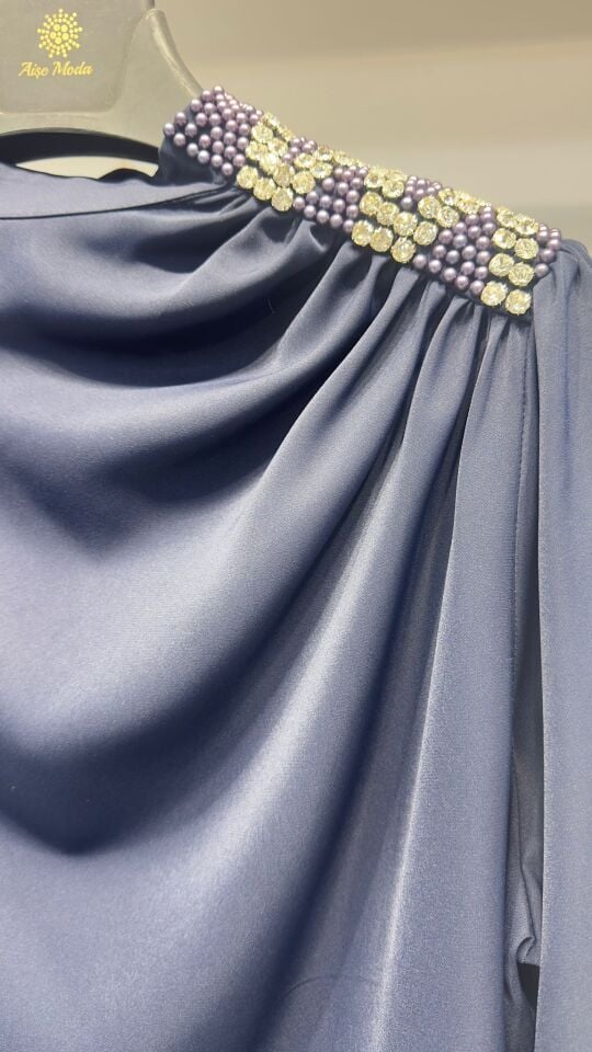 OMZU TAŞLI BLUZ LACİVERT