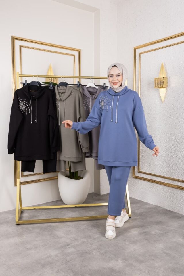 TAŞ DETAYLI TAKIM İNDİGO MAVİ